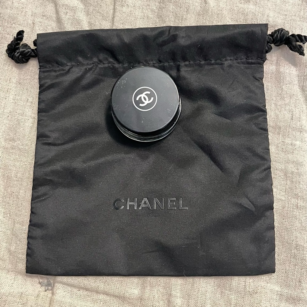 Chanel sample bag and jar